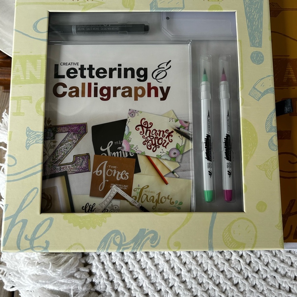 Artschool Creative Lettering & Calligraphy Spicebox Set, New! - Picture 3 of 5